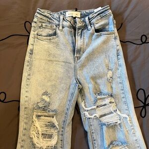 Wild Oak Boutique Light Wash Georgia Risen Jeans